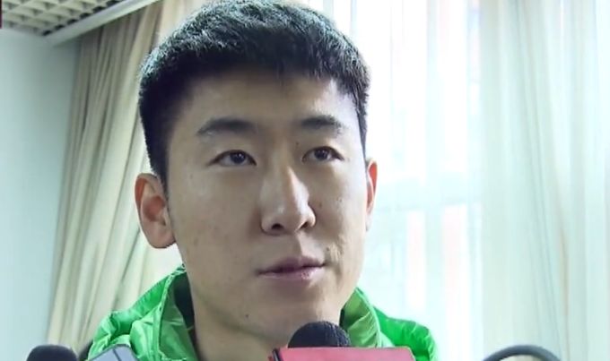 一新 上一页12345.海莉·比伯生子后与金小妹出街 下衣失踪身材恢复中_海外_ 消息 首页 新闻 视频 大片 影库 CCTV6 VIP影院 搜索 电影 星闻 独家 更多 专题 图片 视频 滚动 首页 新闻 大片 影库 CCTV6 VIP影院 客户端 电影网>新闻>明星资讯 海莉·比伯生子后与金小妹出街 下衣失踪身材恢复中 时间：2024.09.12 ： 作者：迪莫 ： 共6张 当地时间09月11日，美国洛杉矶，海莉·比伯和“金小妹”凯莉·詹娜现身街头。