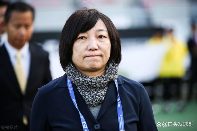 木下优树菜称赞哀川翔好比自己 树木希林新片母亲节首映 女婿本木雅弘意外献花 2012-05-14 老牌女星树木希林主演的新片《对我母亲的记录》（导演原田真人）5月13日“母亲节”当天在东京举行首映礼，树木的女婿日本男星本木雅弘意外现身，为“岳母”送上鲜花，令毫不知情的树木倍感惊喜，脸上瞬间乐开了 日本名模木下优树菜羞涩代言 浴巾裹胸大秀性感 2010-02-23 日本时尚杂志《PINKY》当家模特木下优树菜2月22日现身东京，为某女性体毛祛除器宣传造势。
