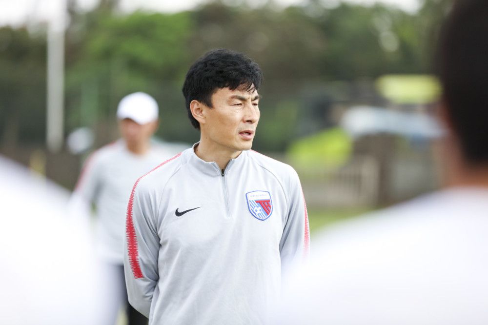 克里斯托弗·瓦尔兹留名星光大道 昆汀到场助阵 2014-12-03 当地时间12月1日，洛杉矶好莱坞，克里斯托弗·瓦尔兹留名星光大道。