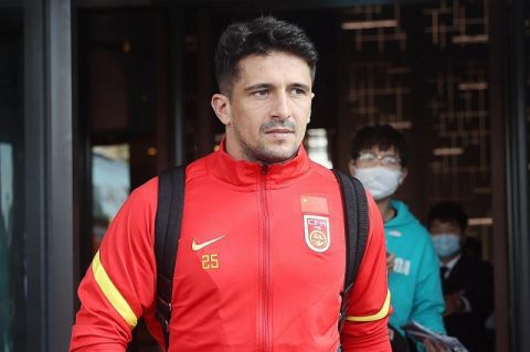 到了第三部，“四骑士”再度集结，并与三位新生代魔术师联手，展开全新的冒险。