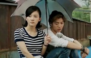 由于影片聚焦布鲁斯·韦恩年轻时代的故事，目前曝光的座驾并没有其他“蝙 新人加盟《蝙蝠侠》 备受关注望成下一位巨星 2019-11-12 新版本的《蝙蝠侠》备受关注。
